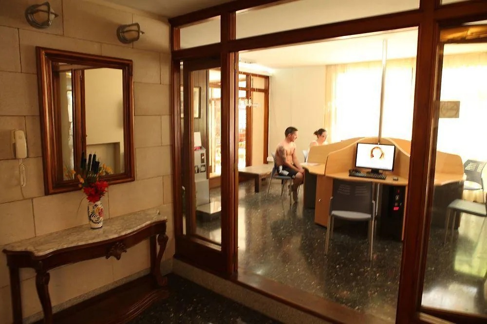 Aparthotel Fleming 50 - Adults Only San Antonio Abad 3*,